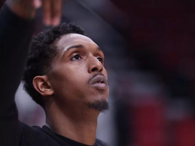 谁就能把风 谁就能把风